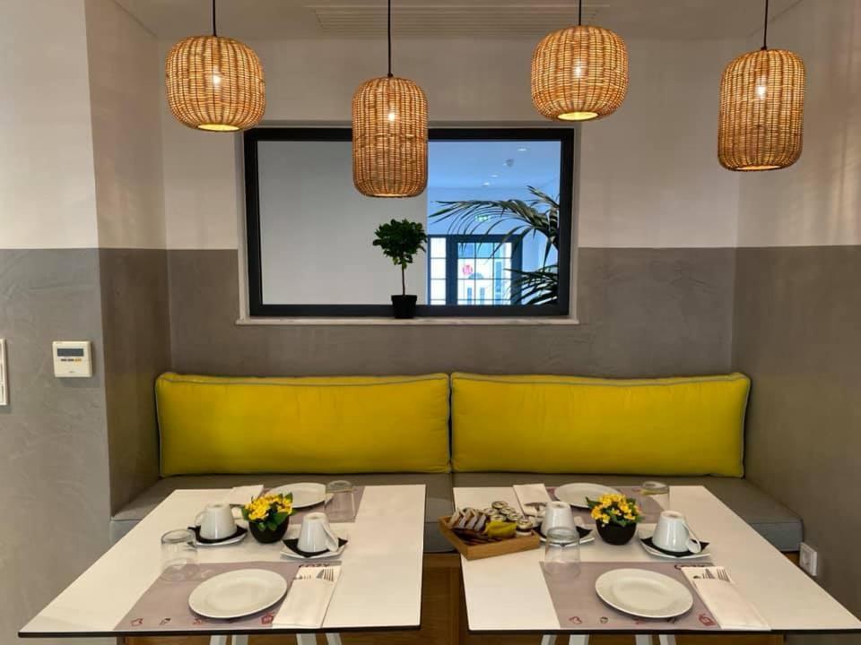 Cozy Suites โปตอส ภายนอก รูปภาพ