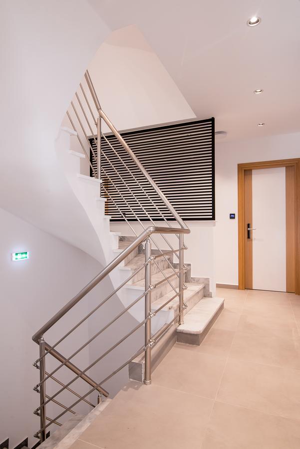 Cozy Suites โปตอส ภายนอก รูปภาพ
